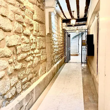 Le Marais Centre Atypique * Paříž